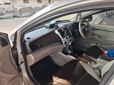Toyota Corolla GLI 2011