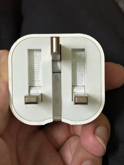 Apple iphone 20W original charger (Whatsapp 03246205446)