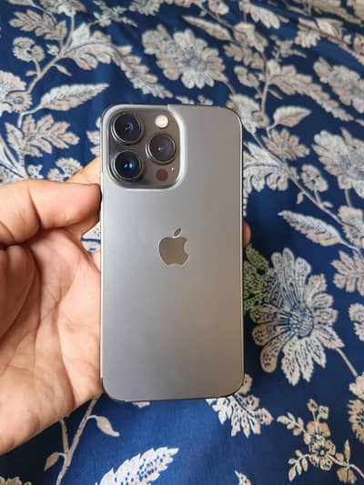 Apple iPhone 13 Pro factory unlocked