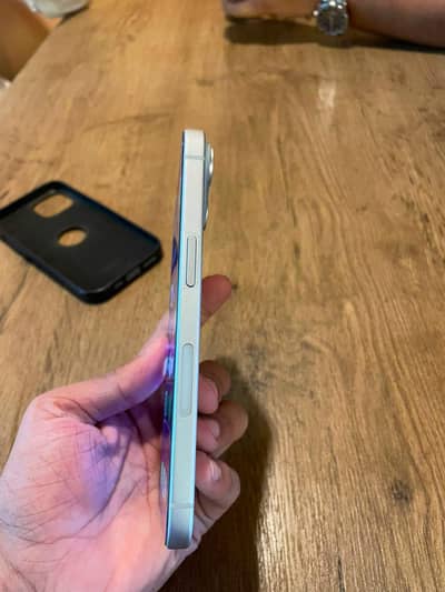 iphone 15 jv