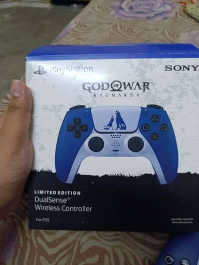 PS5 God of WAR Ragnarok limited edition controller