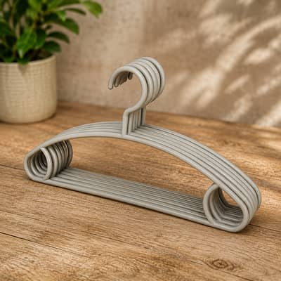 Premium Plastic Clothes Hangers (Pack of 6) – Durable Grey Wardrobe H