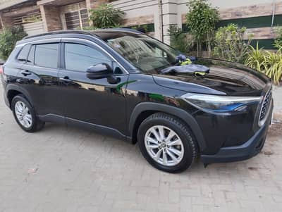Toyota Cross top of the line