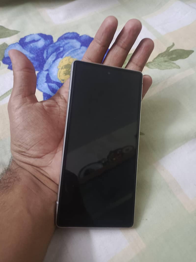 Google Pixel 7a 2