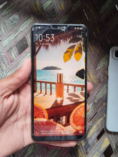 Vivo V9 4/64 in good condition