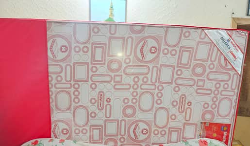 MoltyFoam 2 in 1 Mattress – 8 Inch – Excellent Condition