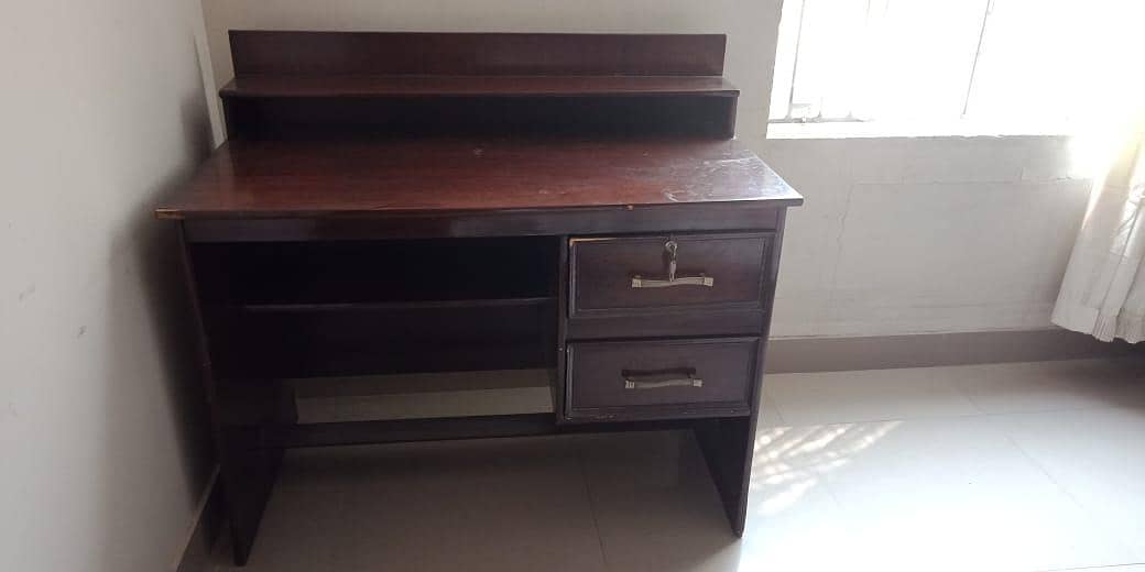 Wooden Computer Table 6