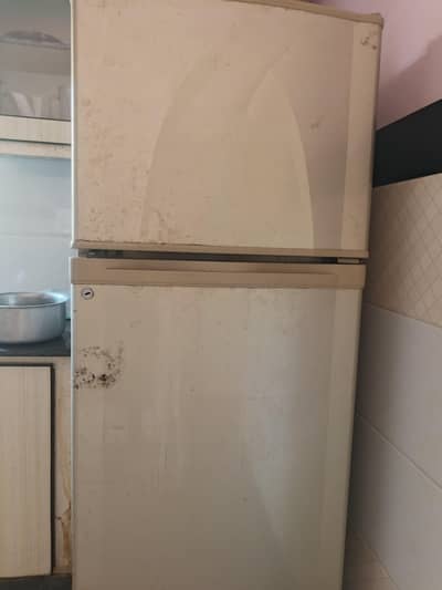 Dawlance fridge for sale