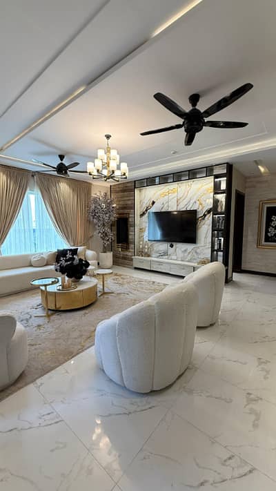 Luxury Fully Furnished 1 Kanal House for Rent in DHA