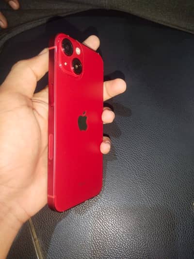 Apple iPhone 13