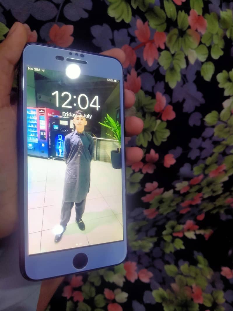 Apple iPhone 7 Plus 3