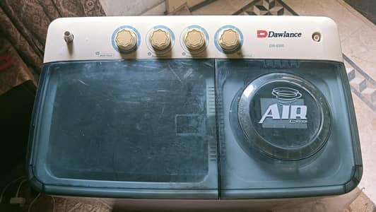 Seling my Dawlence semi automatic washing machine