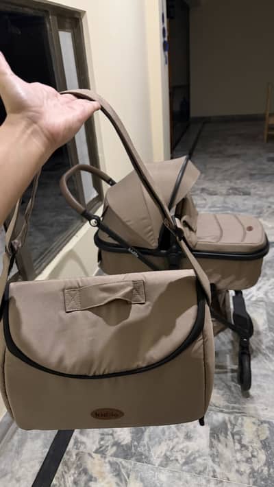 Kidilo 10/10 condition pram for sale