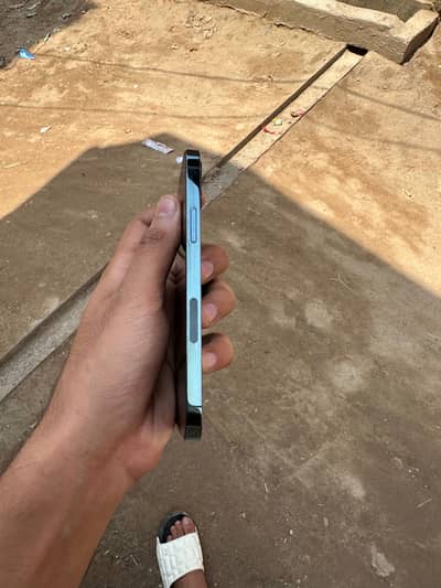 Apple iPhone 12 Pro read description plz