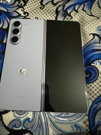 Samsung Mobile Z Flip 5