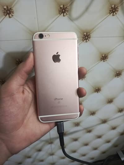 Apple iPhone 6S