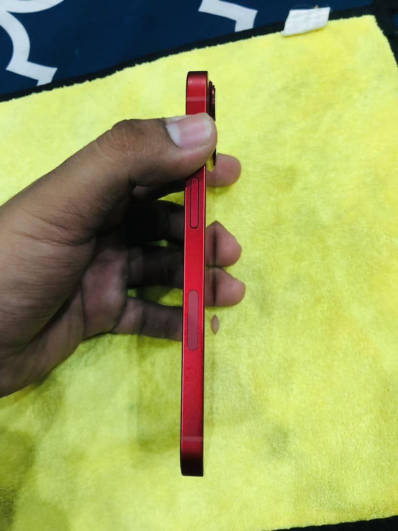 iPhone 13 1