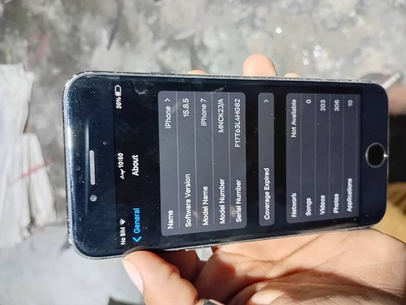 Apple iPhone 7 7