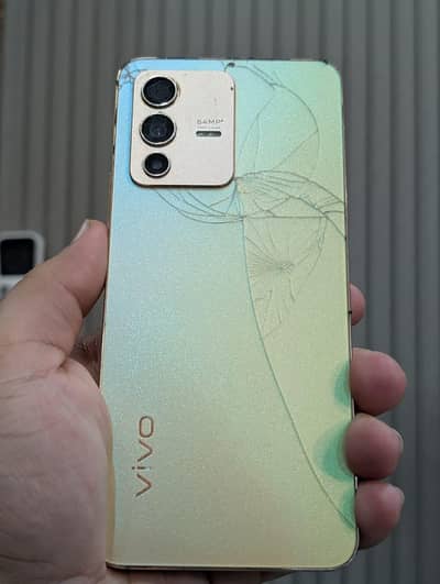 Vivo V23 5G     8/258gb with box