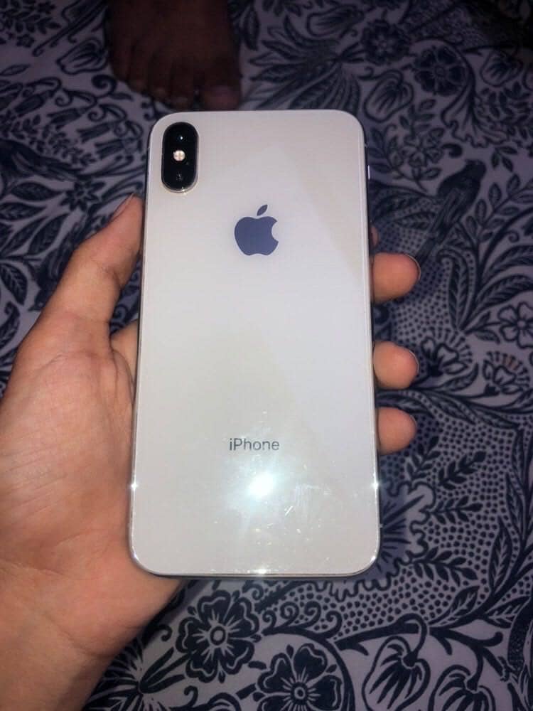 Apple iPhone X 1