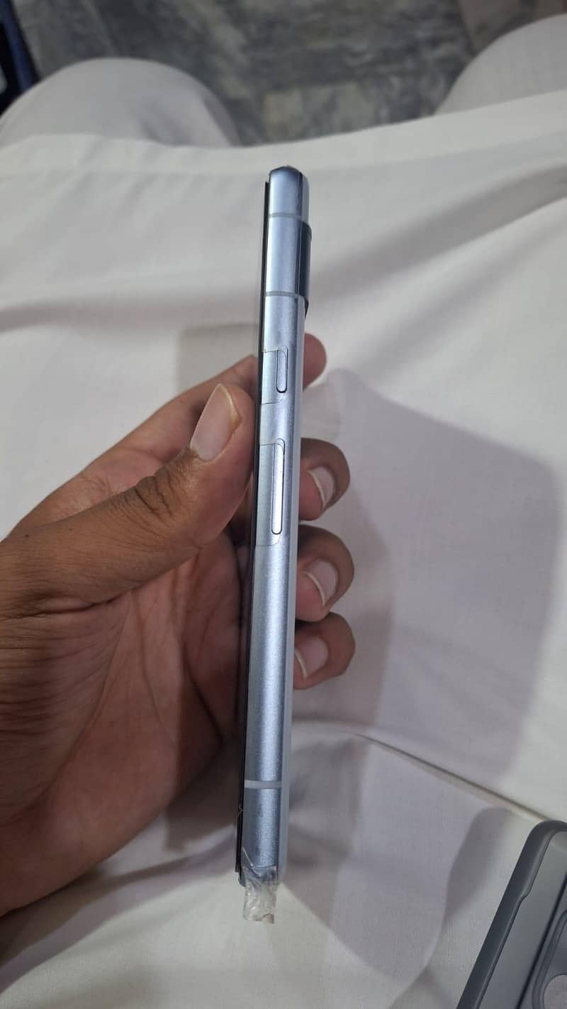 Google Pixel 7a 2