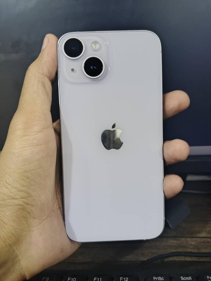 Apple iPhone 14 3