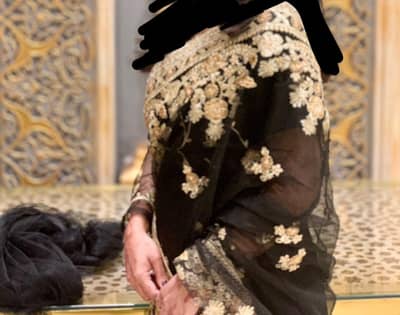 Elegant Black Saree for sale