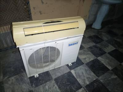 ‎Used AC 1.0 ton non-invertor Orient