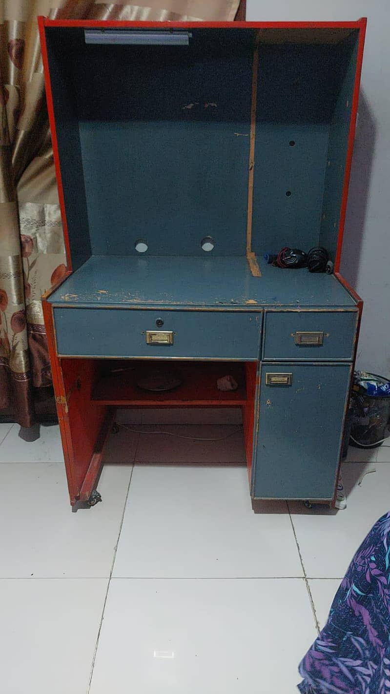 Table(study/work 1