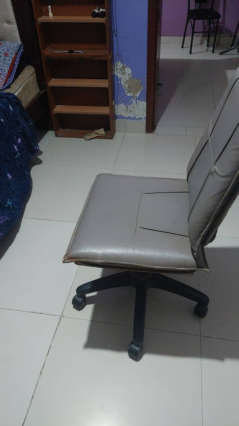 Table(study/work 6