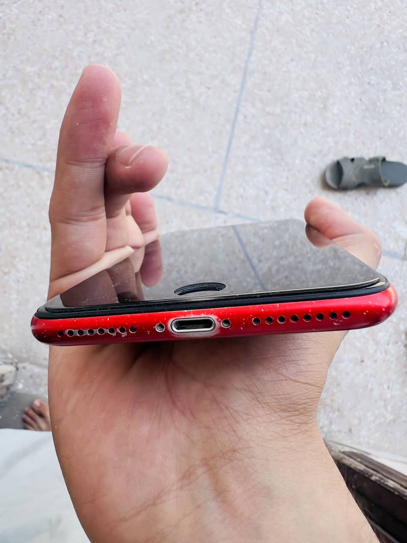 Apple iPhone 8 Plus 2