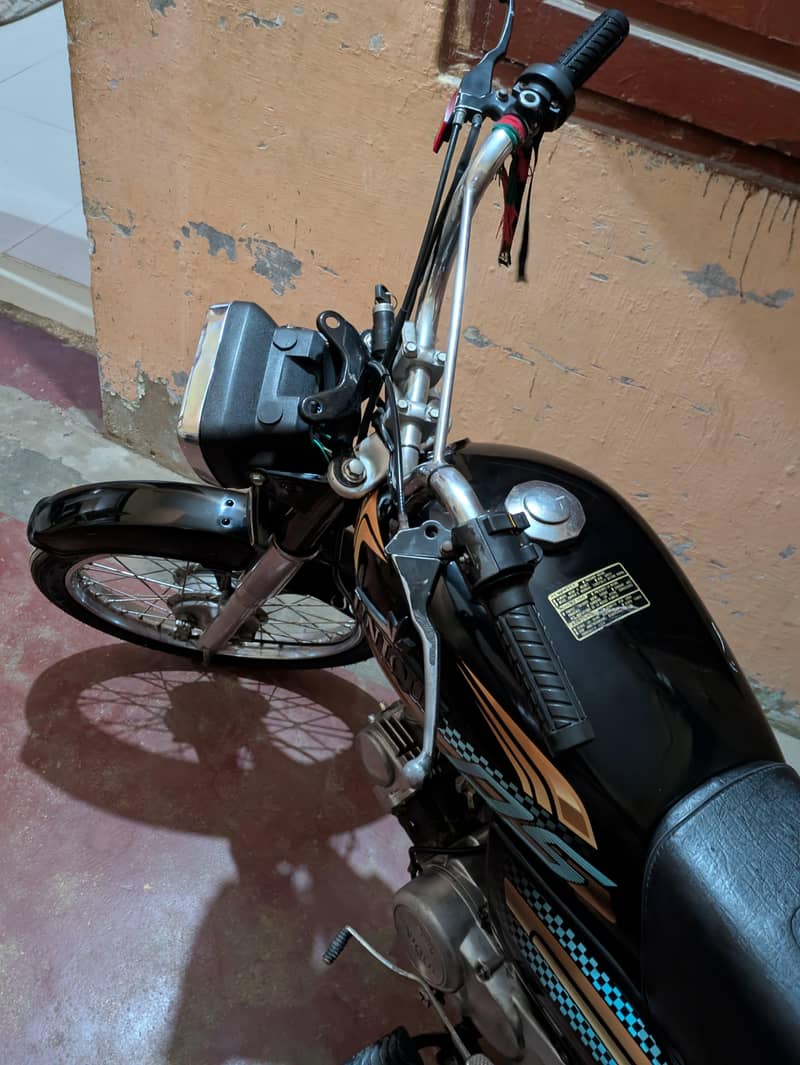 CD70 unique 5