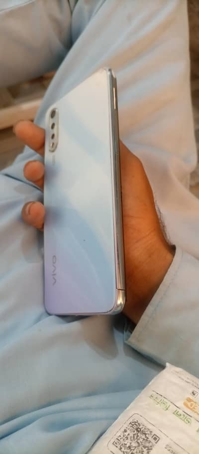 Vivo S1 4 128 memory