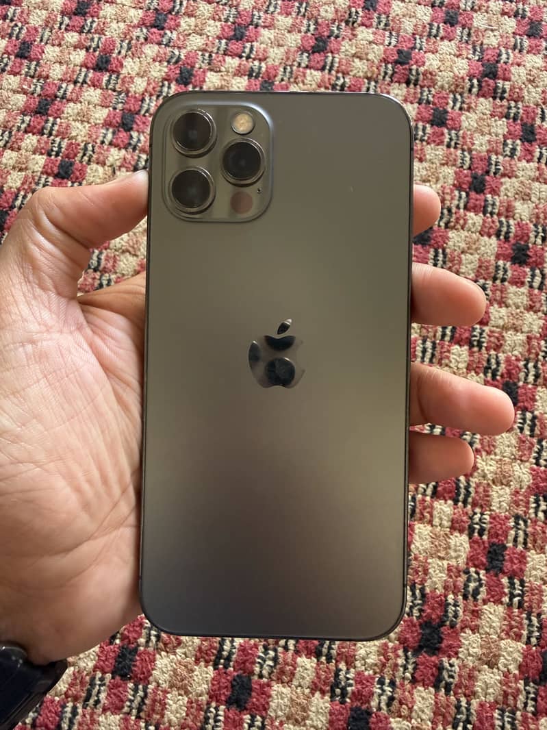 iPhone 12 Pro 0