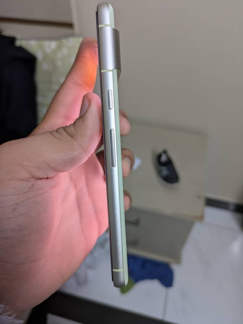 Google Pixel 7 2