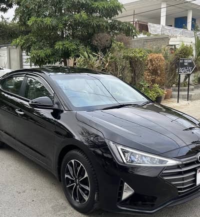 Hyundai Elantra GLS 2021 Top variant
