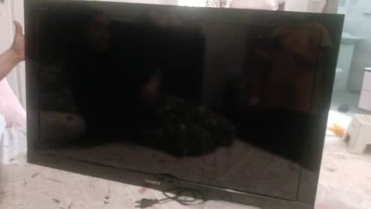 T. V led