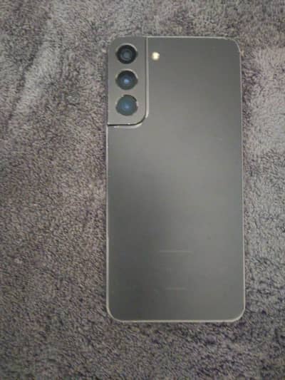 Samsung Mobile S22 Plus add must read
