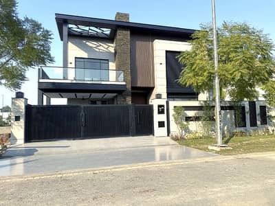 BRAND NEW ONE KANAL LUXURY MODERN DESIGN HOUSE In DHA Phase 07 Original Pictures 2 Servant Quarters With Basement AC Install Original