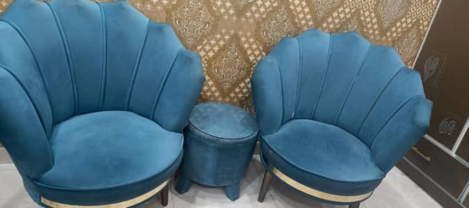 2 Seater sofa set