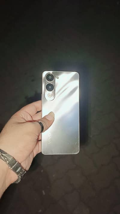Vivo Y04