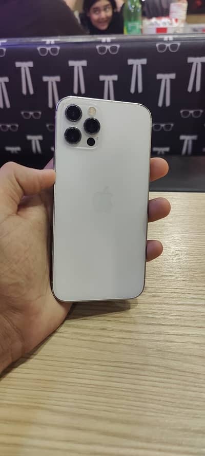 Apple iPhone 12 Pro
