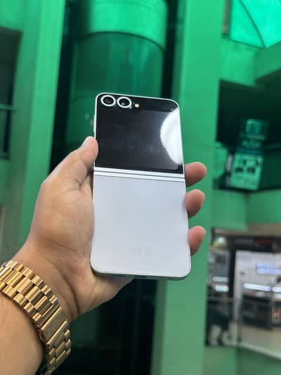 Samsung Mobile Z Flip 6 12 256GB non pta