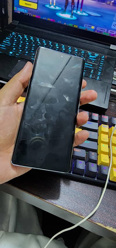 Tecno spark 20 pro plus