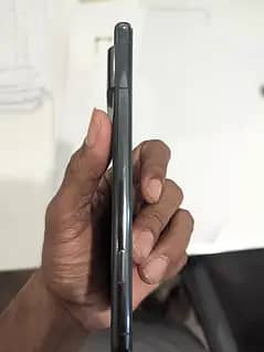 Google Pixel 8 Pro 3