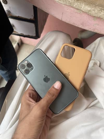 iphone 11 pro 256gb (bypass)