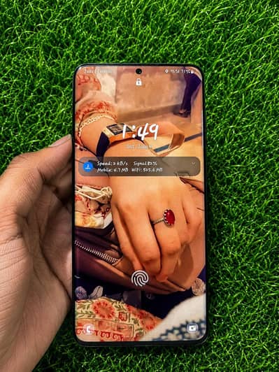 Samsung Mobile S20 Plus