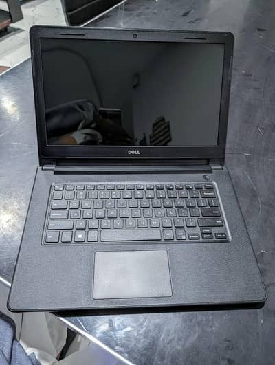 Dell Vostro 14-3468 | i7 7th gen | 8gb ram 128gb ssd 500gb hdd