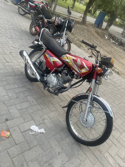 Honda 125 2025