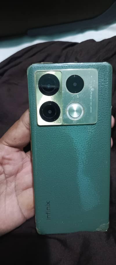 Infinix Note 40 Pro